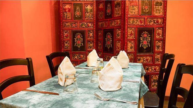 Un angolino - Dawat, Milan