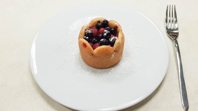 Charlotte ai frutti di bosco - Enoteca Buosi Torino, Turin