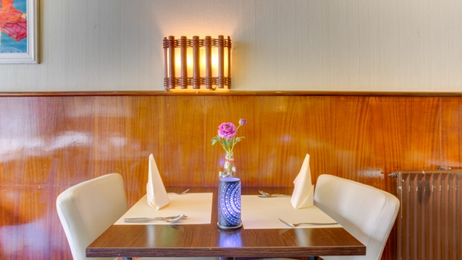 Restaurant - Sitadjanoko, Amesterdão