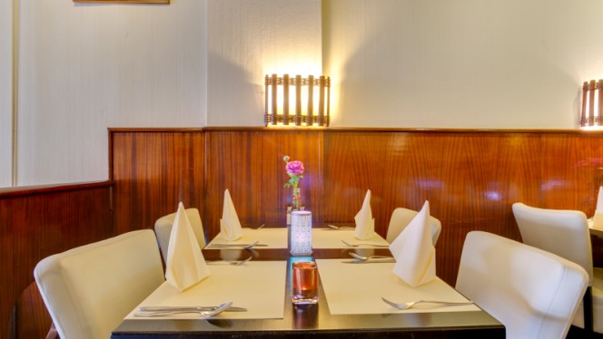 Restaurant - Sitadjanoko, Amesterdão