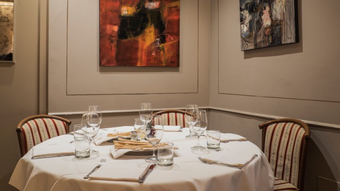 Interno - Solferino, Turin