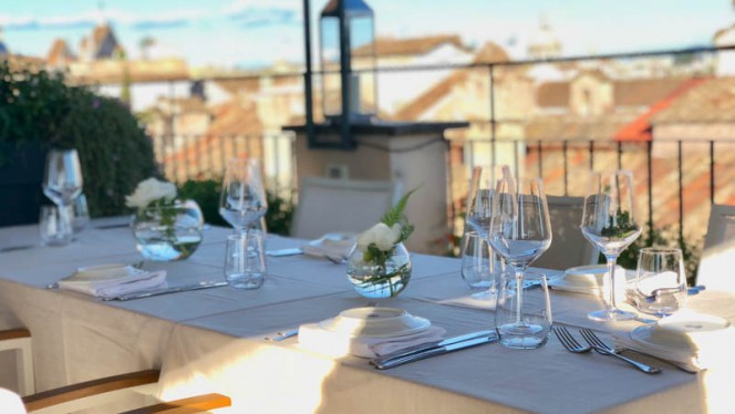 I Sofa Bar Restaurant Roof Terrace In Rome Menu Openingstijden Prijzen Adres Van Restaurant En Reserveren Thefork Voorheen Iens