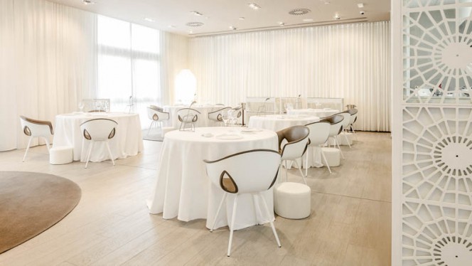 Interno - LUME, Milan