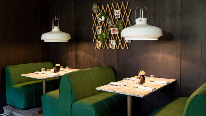 Het restaurant - Oriole garden bistro, Amesterdão