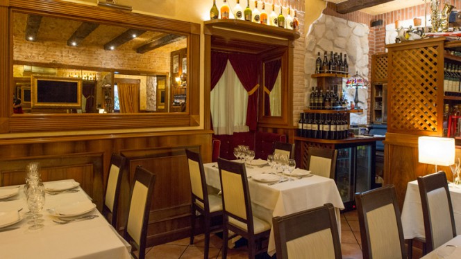 Stanza - Vladimiro, Rome