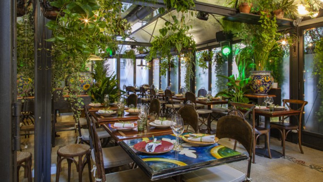 Interno - 13 Giugno - Goldoni, Milan