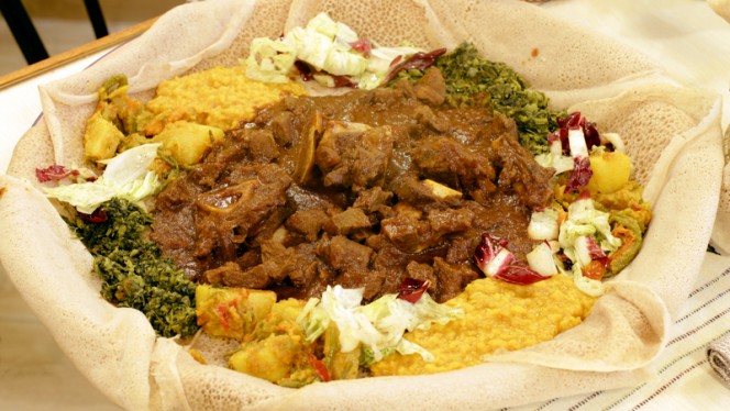 Suggerimento piatto - Injera, Milan