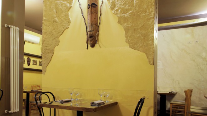 Vista sala - Injera, Milan