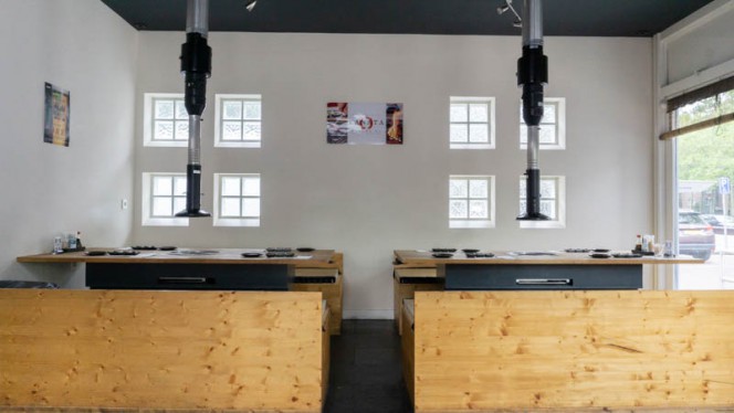 Het restaurant - Wagyu Yakiniku Kanata, Amesterdão