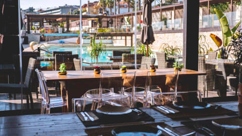 Reverse Pool & Beach Restaurante, Estoril