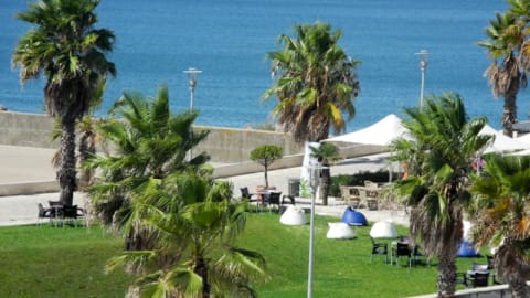 Baia dos Golfinhos, Oeiras