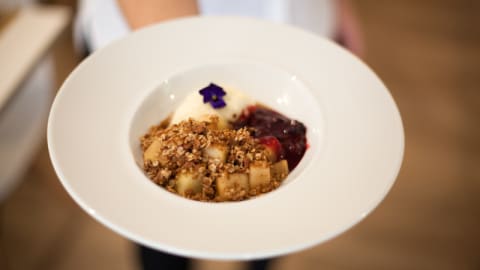 Downunder by Justin Jennings, Lisbon