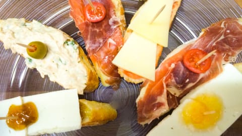 Tapas do Monte, Estoril