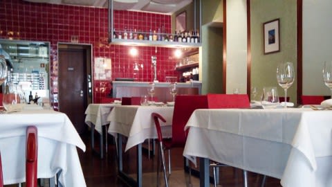 Alma Lusa, Linda-a-Velha