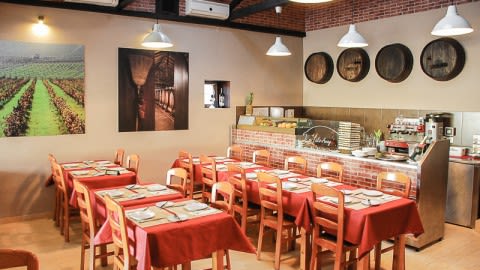 Paladares da Bairrada, Carcavelos