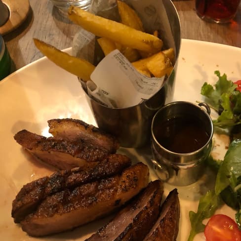 Un Jardin En Ville In Marseille Restaurant Reviews Menu And