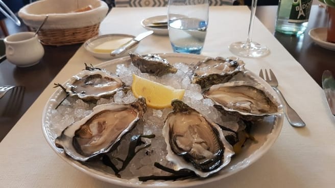 La Bonne Table In Clichy Restaurant Reviews Menu And Prices
