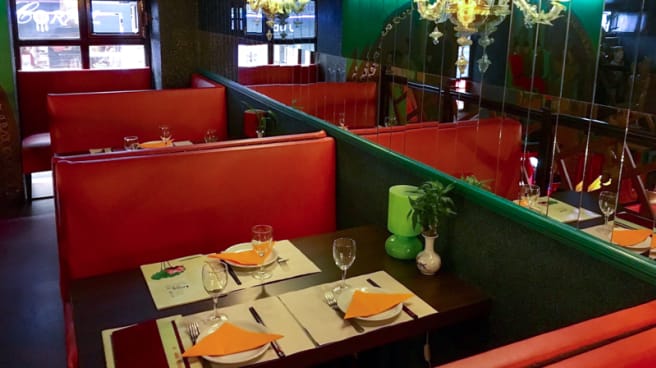 Lotus De Siam In Paris Restaurant Reviews Menu And Prices