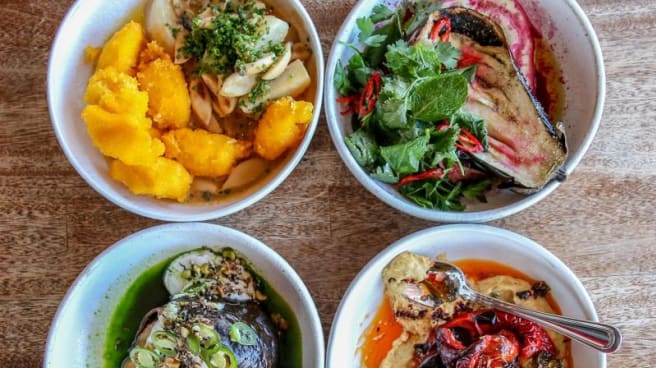 Balcony Bar Oyster Co In Byron Bay Restaurant Reviews Menus