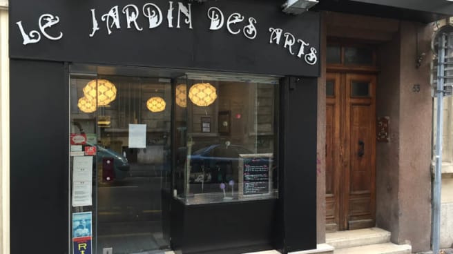 Le Jardin Des Arts In Marseille Restaurant Reviews Menu And