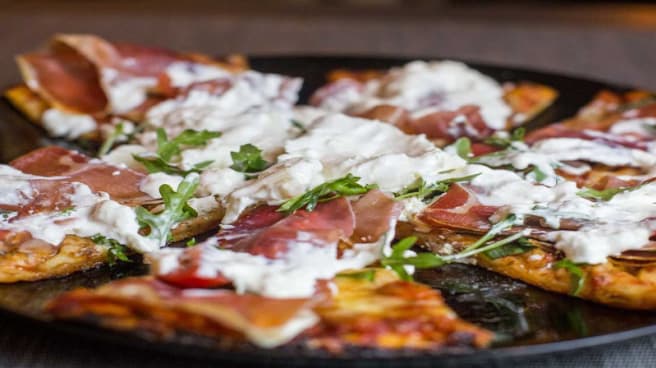 La Casa De La Pizza Alicante In Alicante Alacant Restaurant