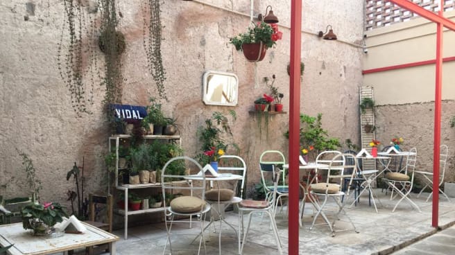 Movida gastronómica en el barrio de Saavedra