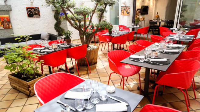 La Table Du Roy In Salon De Provence Restaurant Reviews Menus