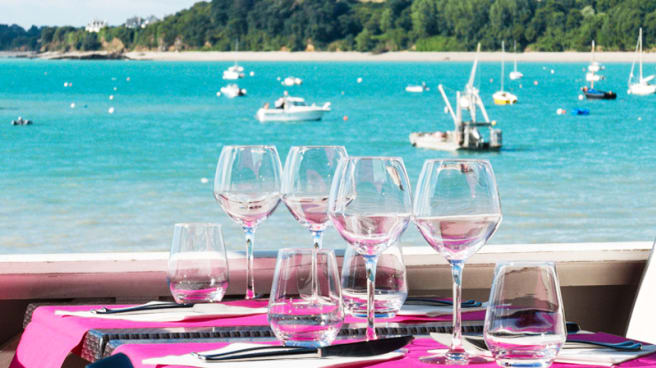 Restaurant La Villa Blanche A Cancale 35260 Avis Menu Et Prix
