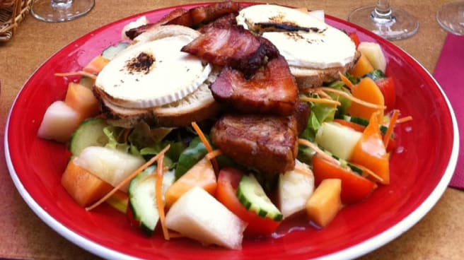 Au Coin D Table In Blois Restaurant Reviews Menu And Prices