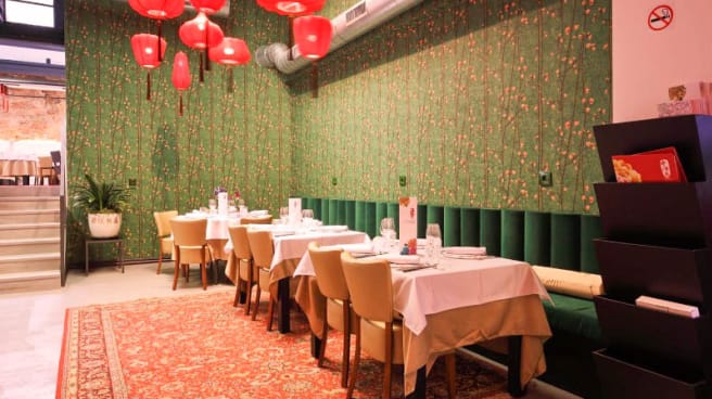 Chinese Garden In Barcelona Restaurant Reviews Menu And Prices