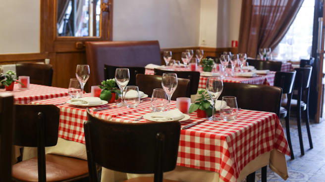Restaurant Au Petit Tonneau A Paris 75007 Invalides Ecole