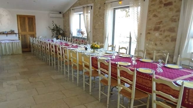 Le Moulin De Lavon Table Et Chambres D Hotes In Gargas