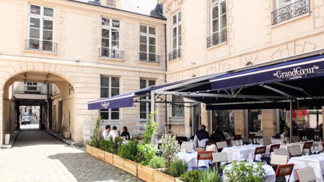 Grand Coeur In Paris Restaurant Reviews Menus And Prices