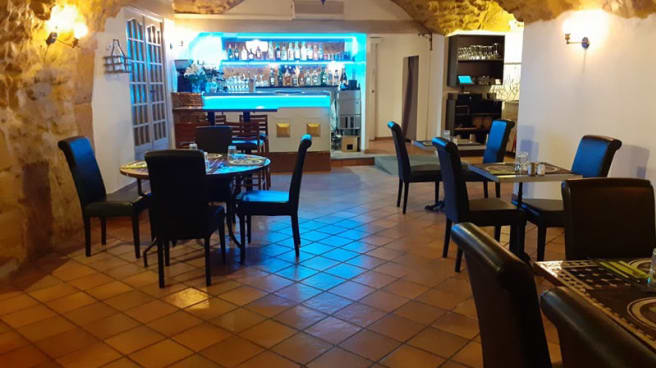 Restaurant Le Moulin Des Saveurs A Pelissanne 13330 Menu Avis